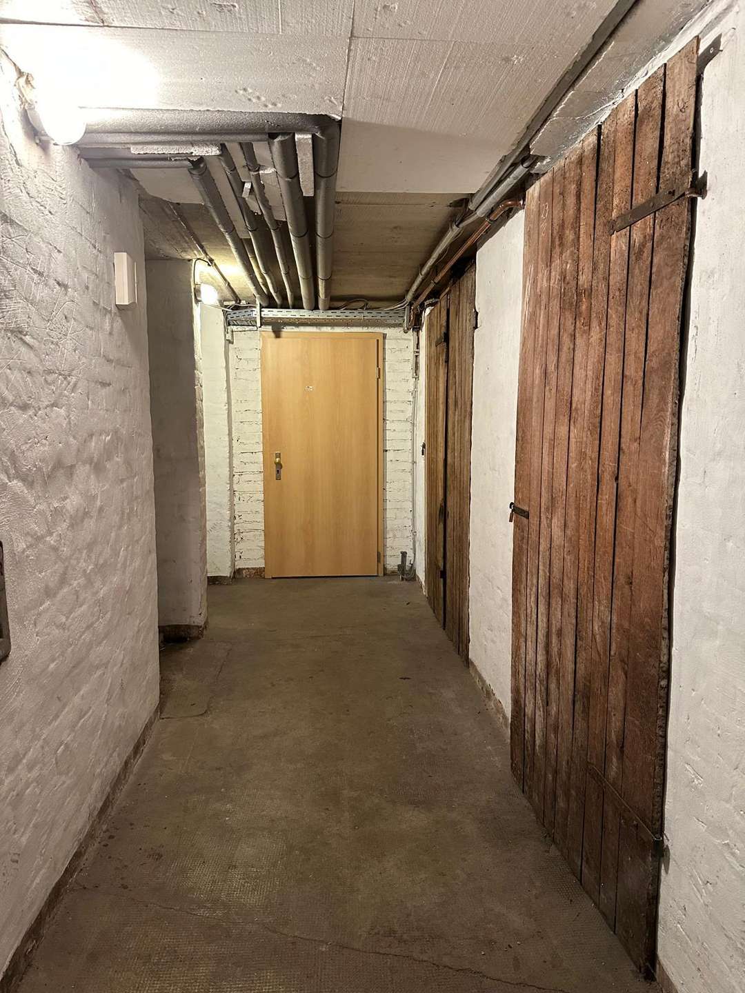Keller