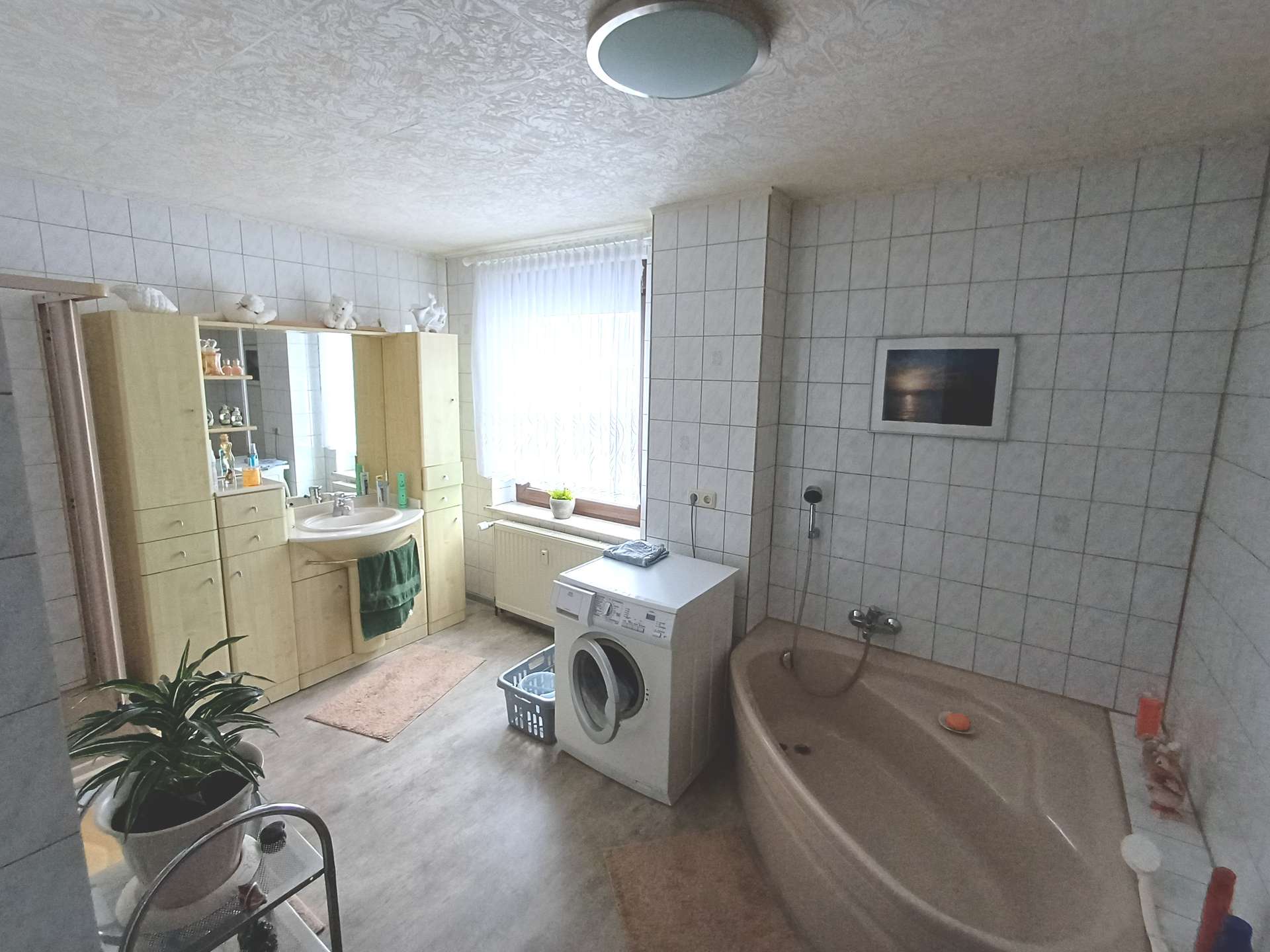 Badezimmer EG