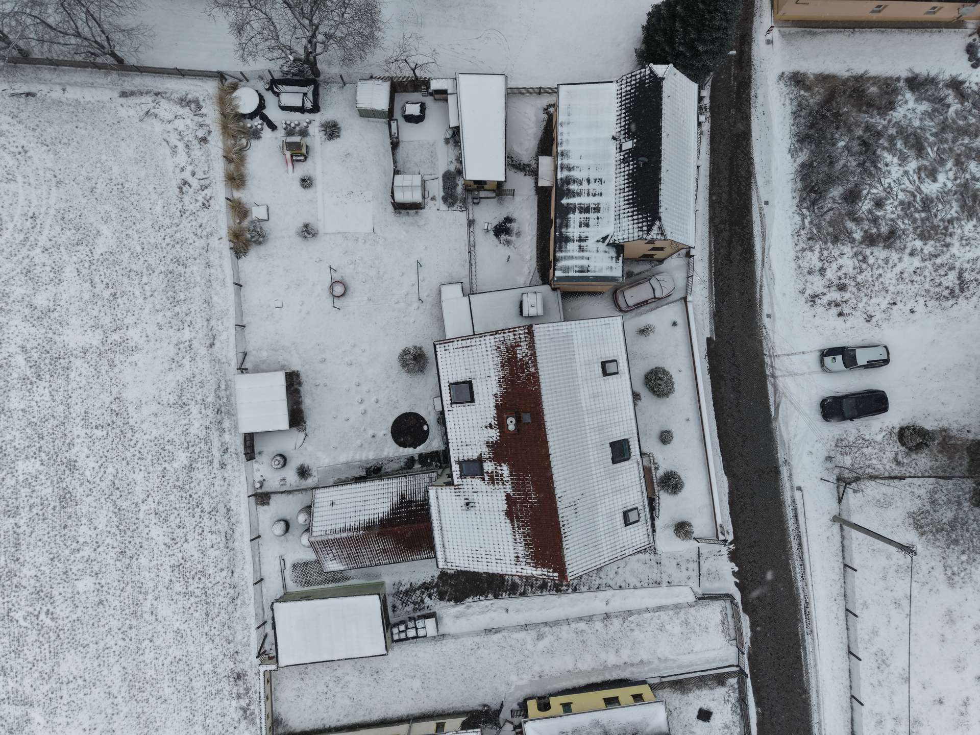 Hausansicht + Anbau