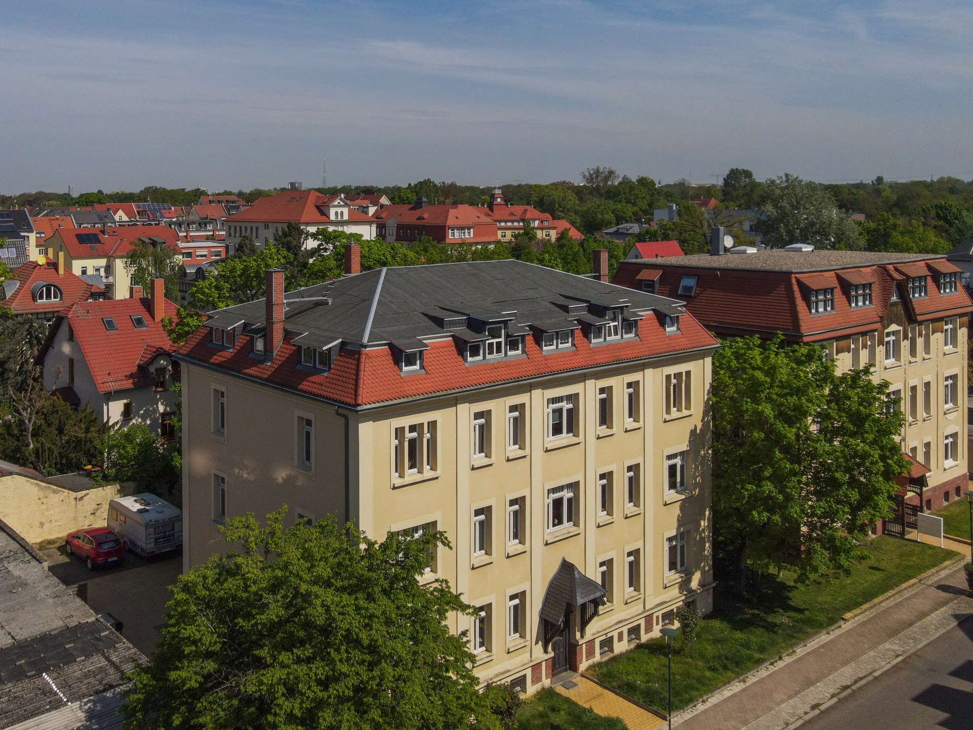 Seitenansicht Haus