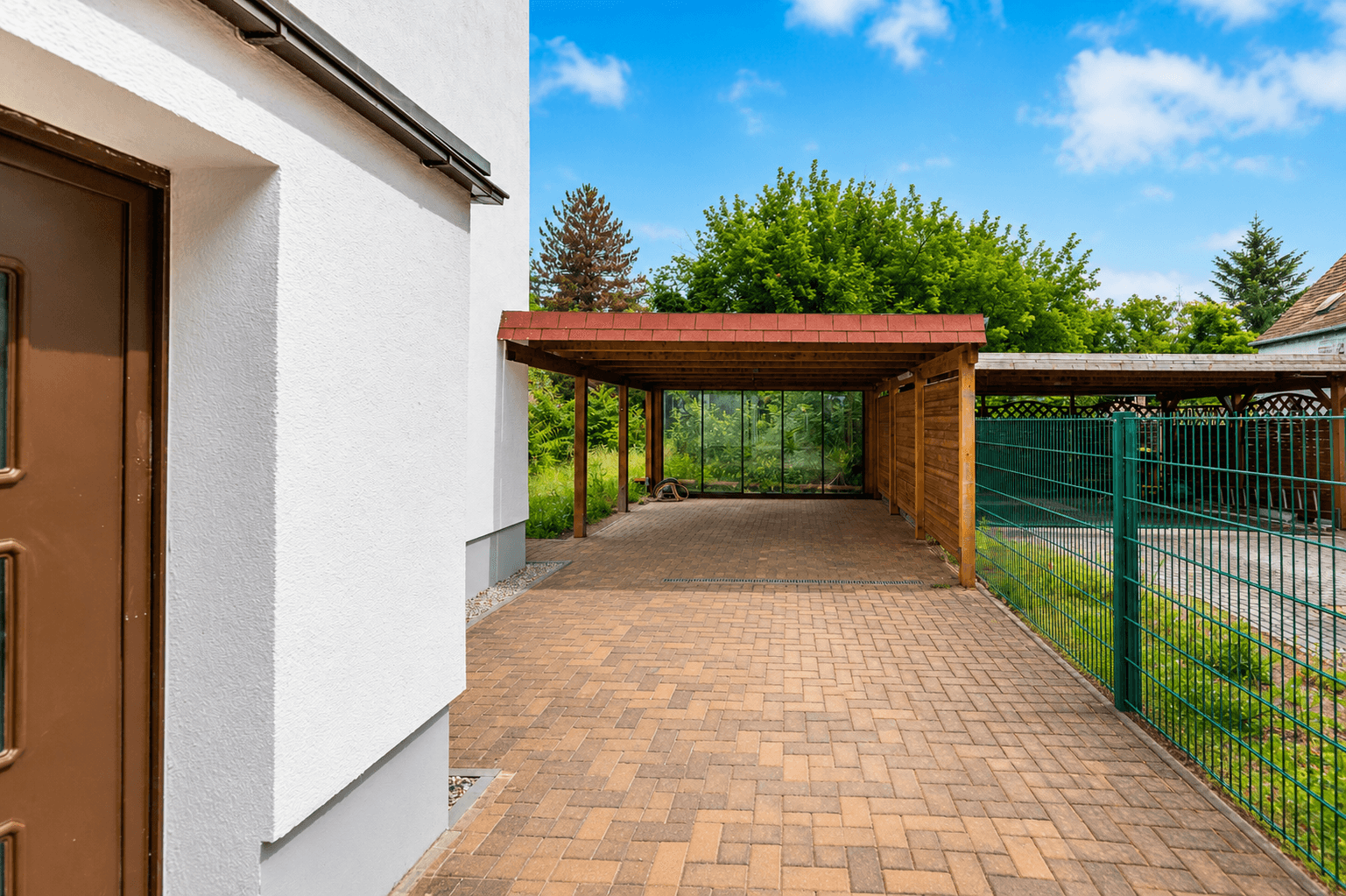 Carport