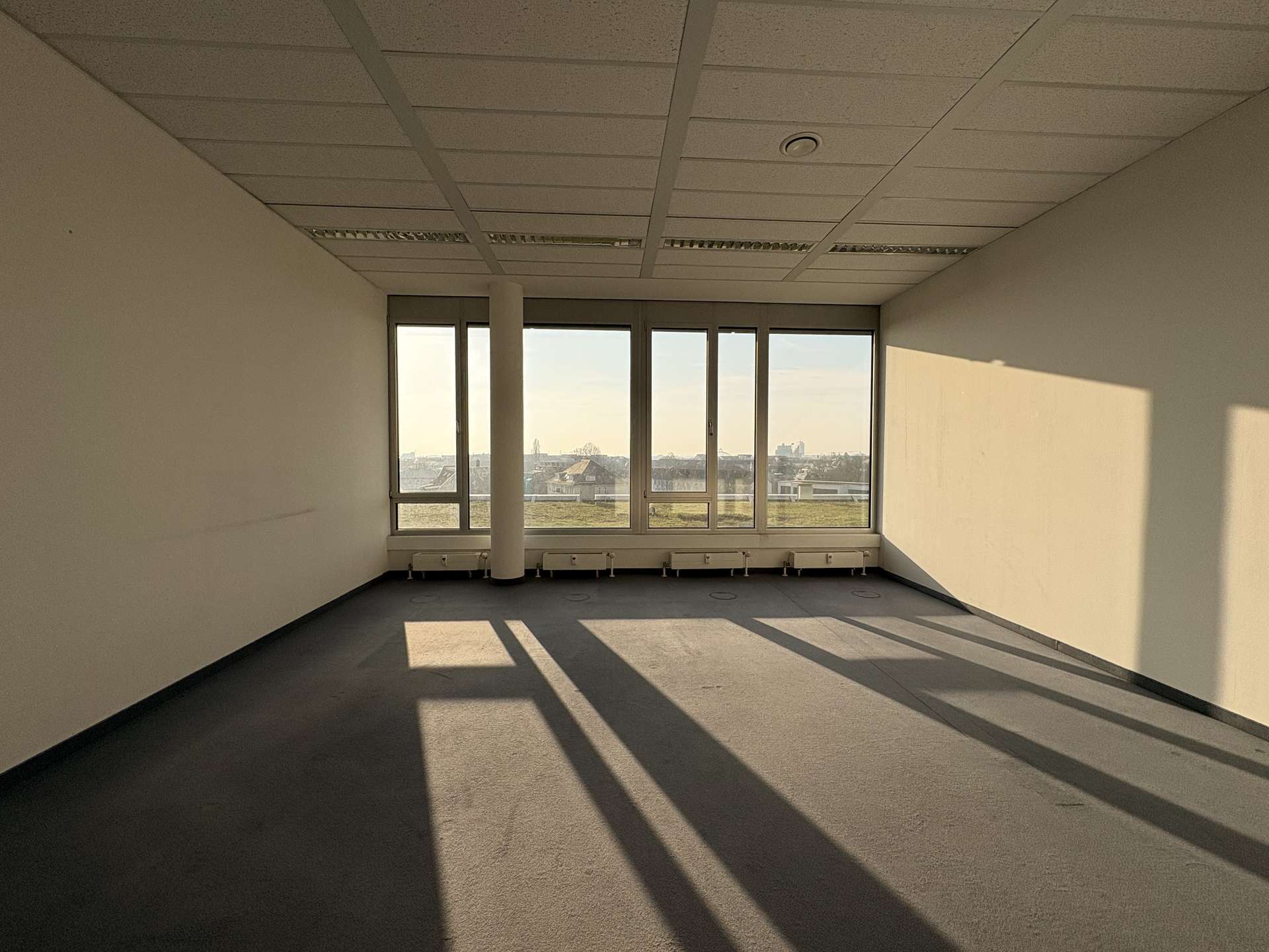 Referenzbild Büro