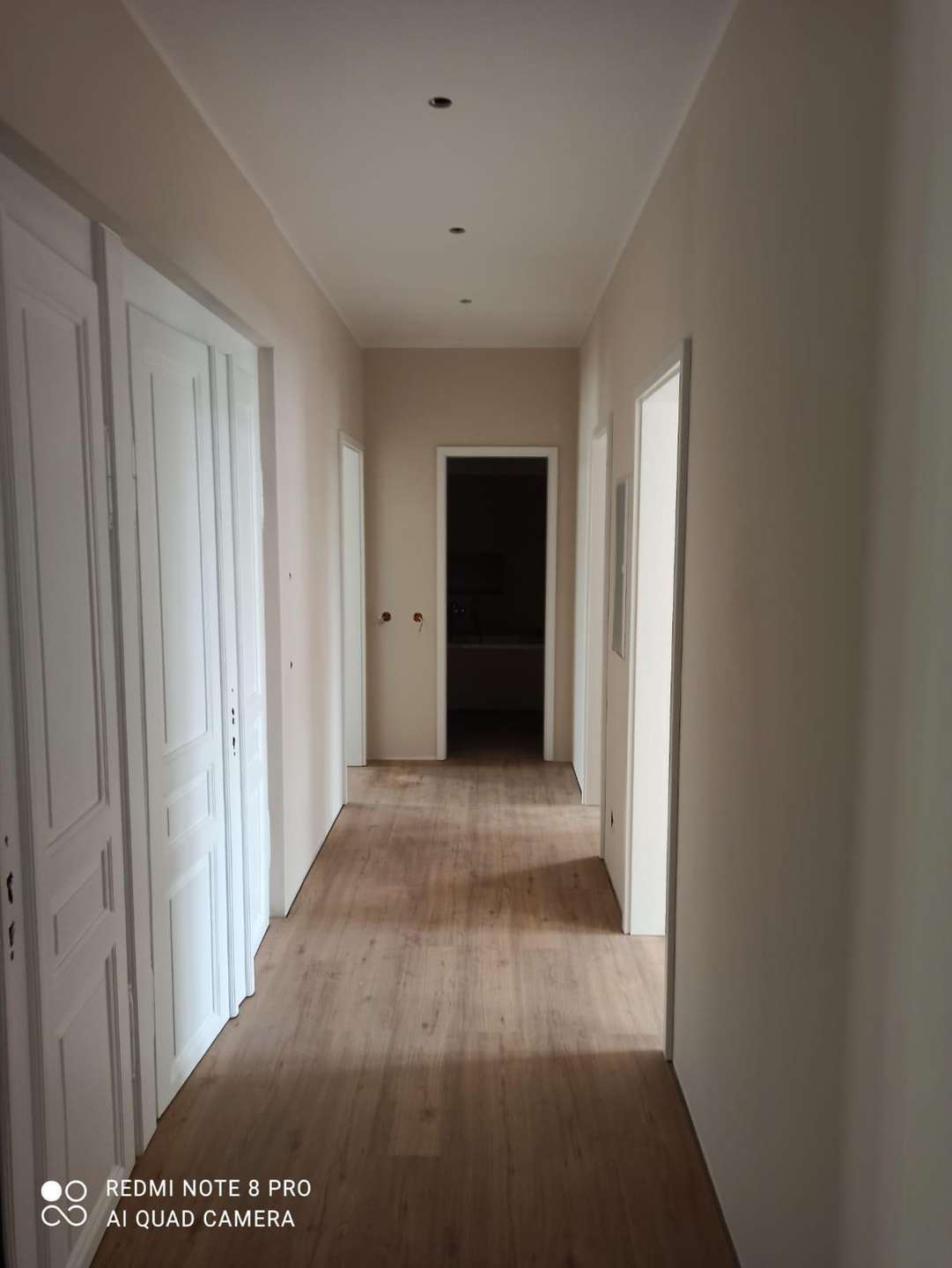 Flur mit LED-Spots