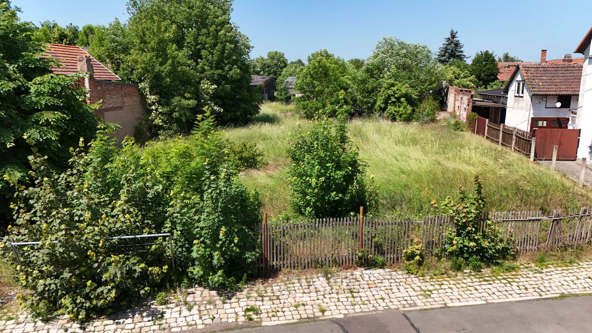 Straßenansicht