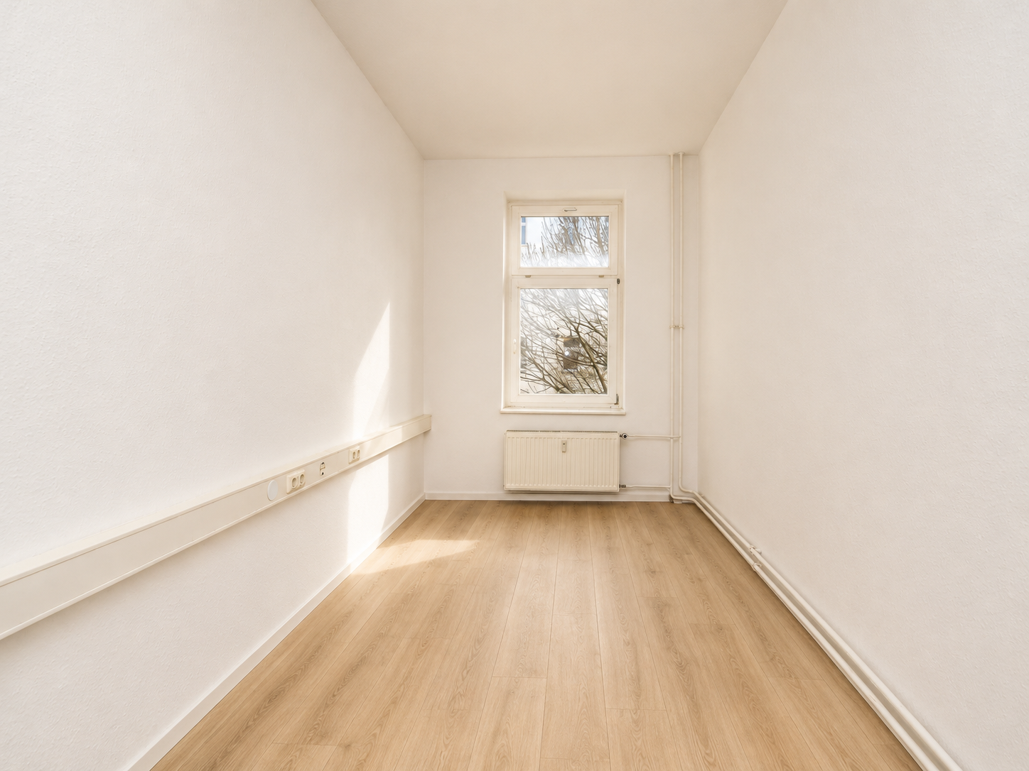Büro mit Beispielboden