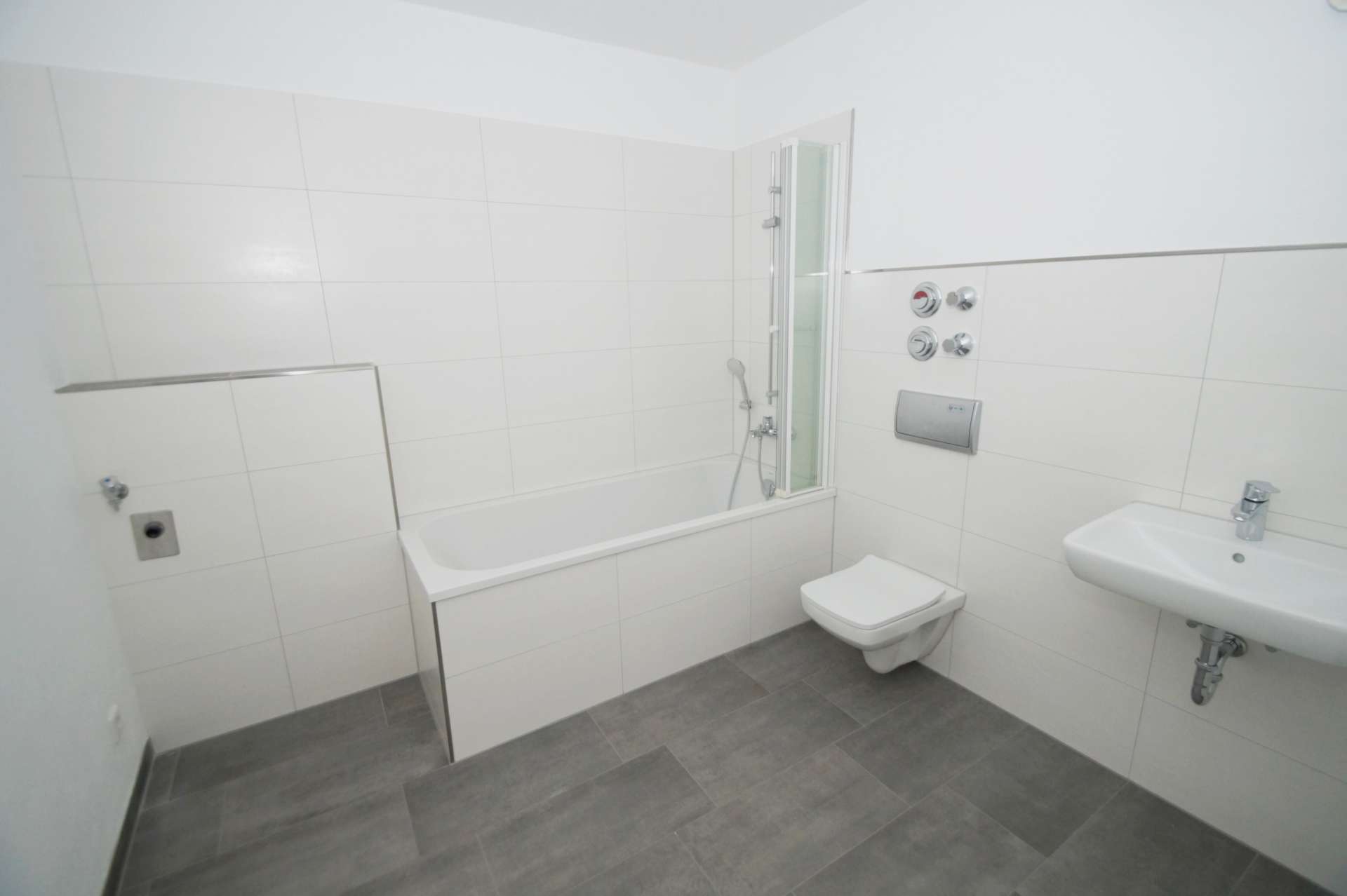 Badezimmer (Referenzfoto)
