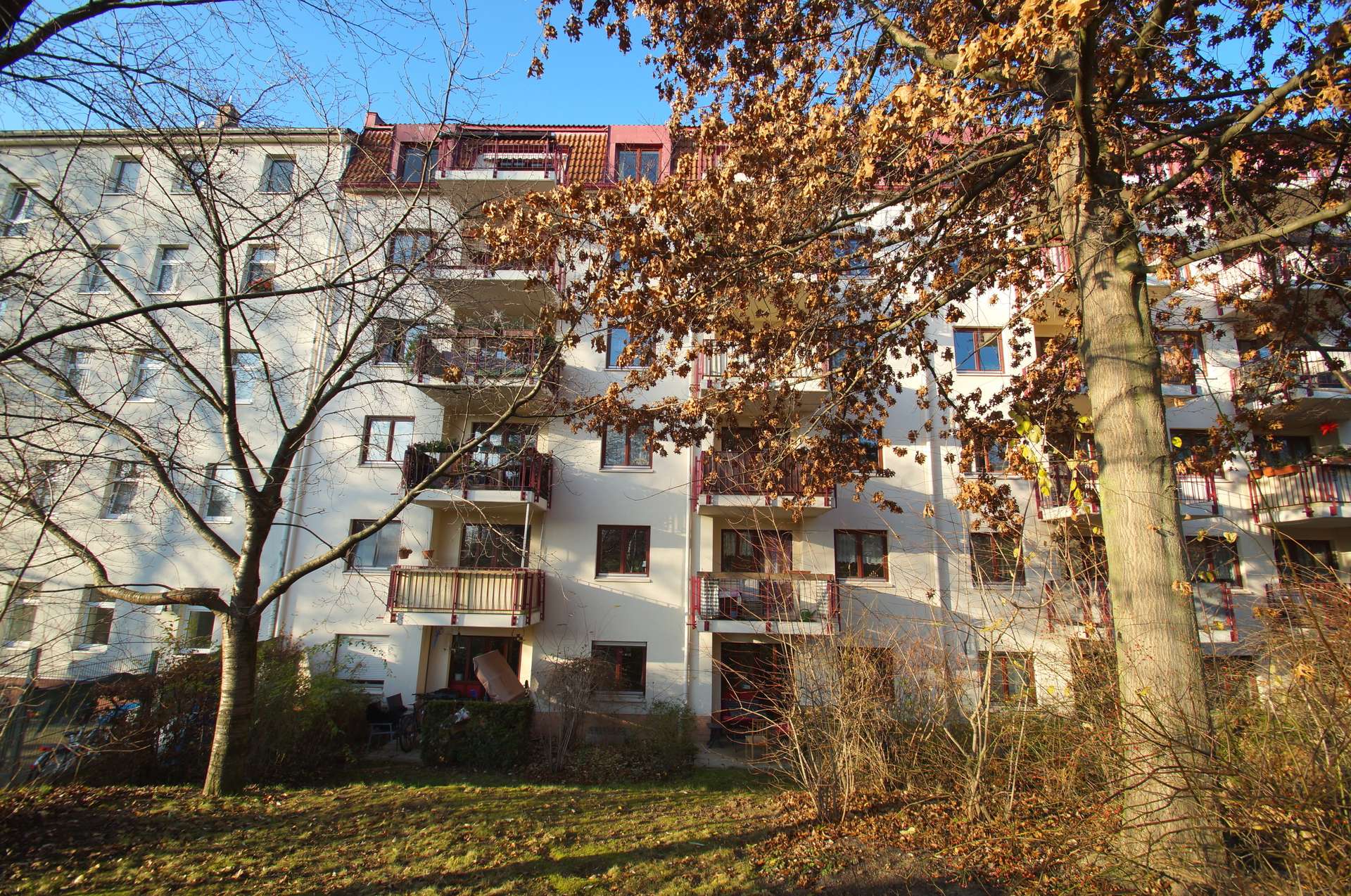 rückseitige Objektansicht