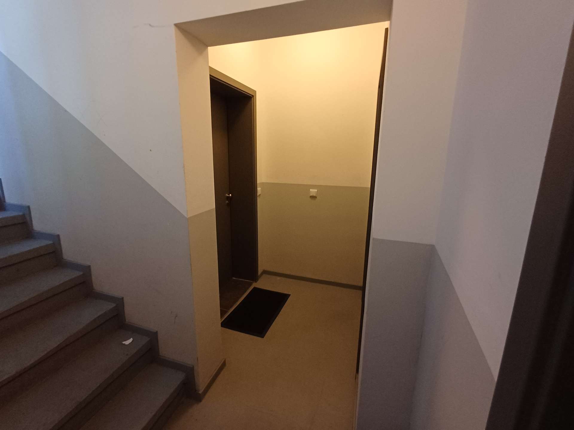 Flur Wohnungstüren