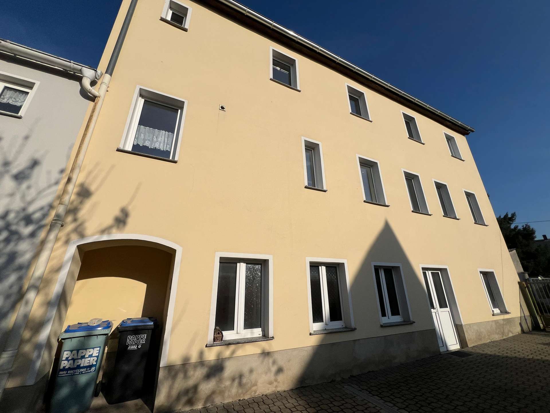 Hinterhaus saniert MFH