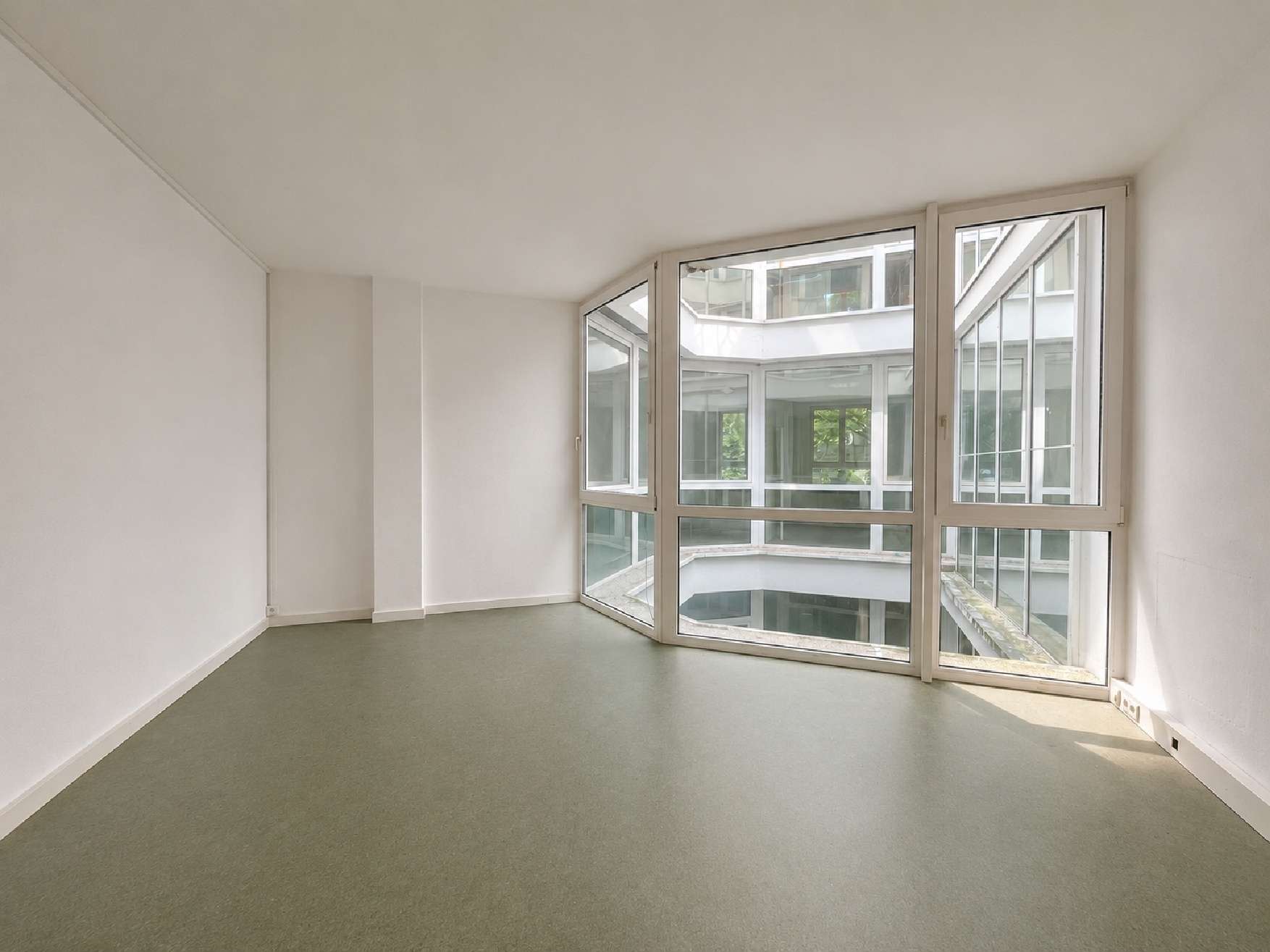 Büro 4 (mit Beispielboden)