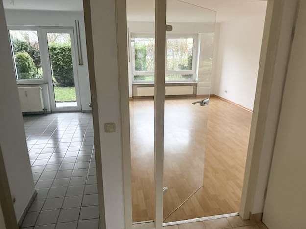 Blick ins Wohnzimmer
