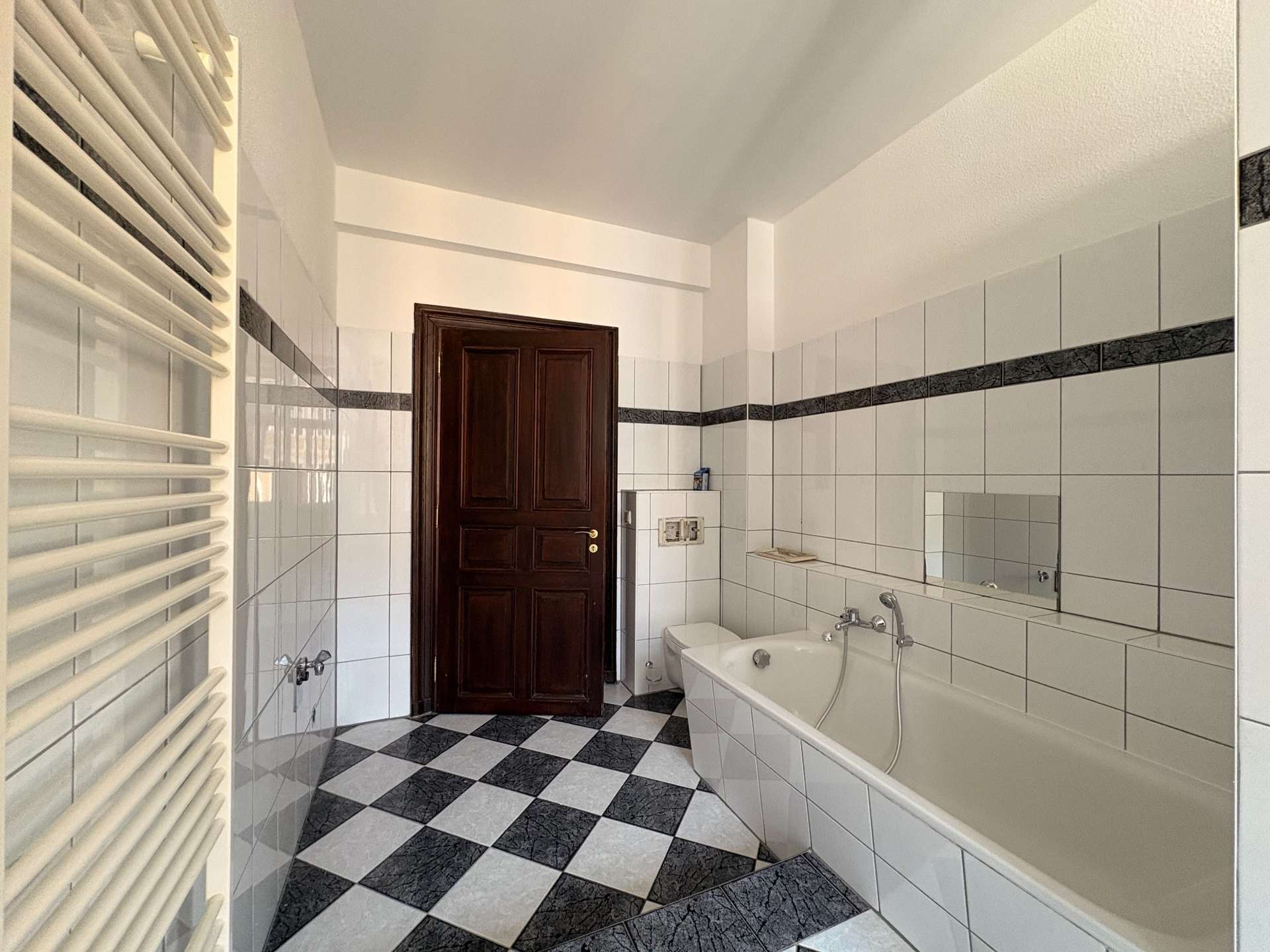Badezimmer Ansicht 2