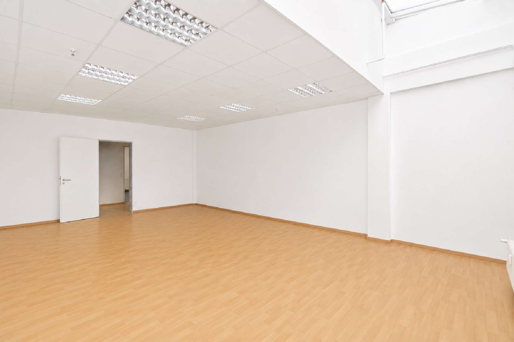 Großraum (mit Referenzboden)