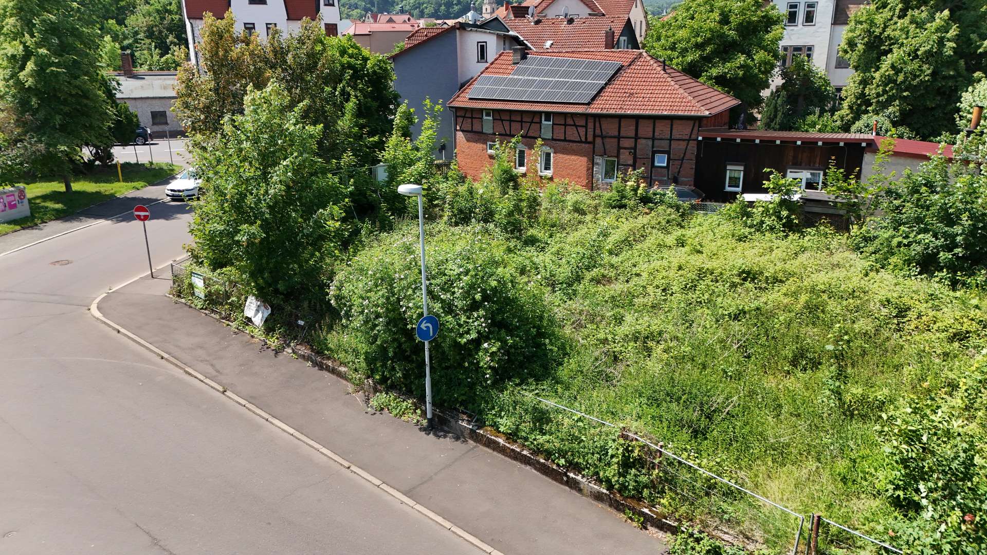 Straßenansicht