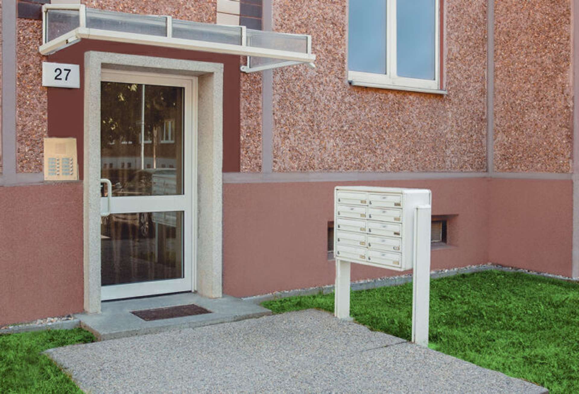 Beispiel Hauseingang, Magdeburg (Neue Neustadt), Dequeder Straße 25