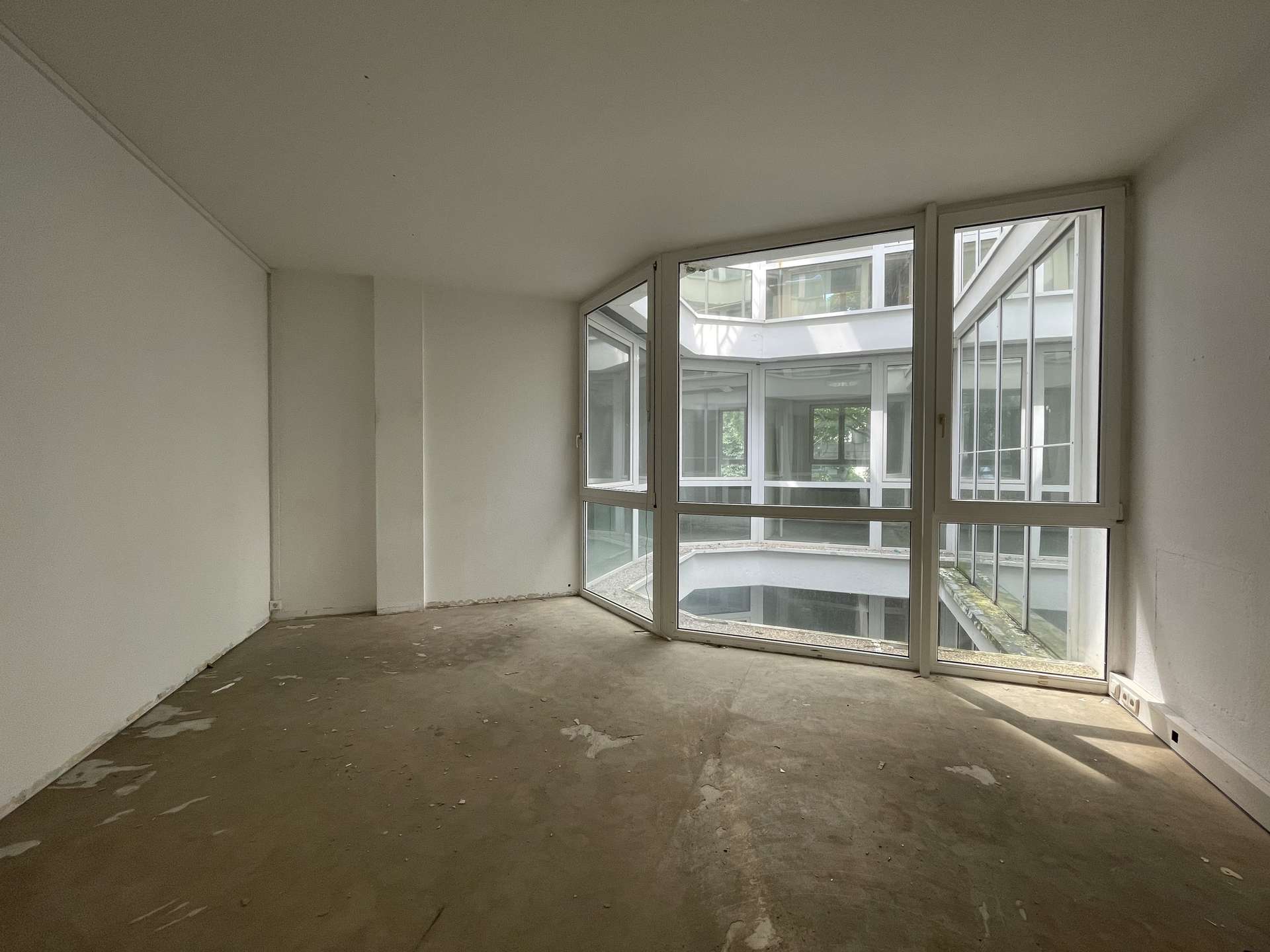 Büro 4 (aktueller Boden), Leipzig (Reudnitz-Thonberg), Eilenburger Straße 39A