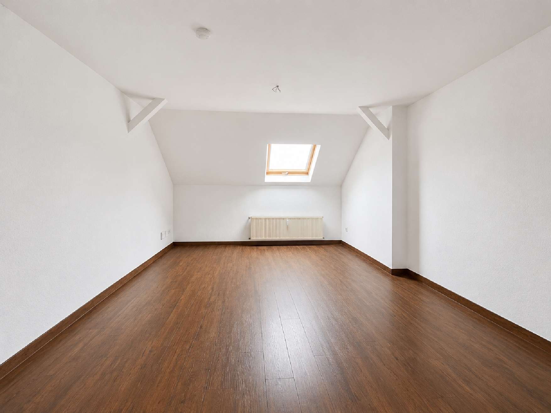 Wohnzimmer, Chemnitz (Kapellenberg), Paul-Gruner-Straße 4