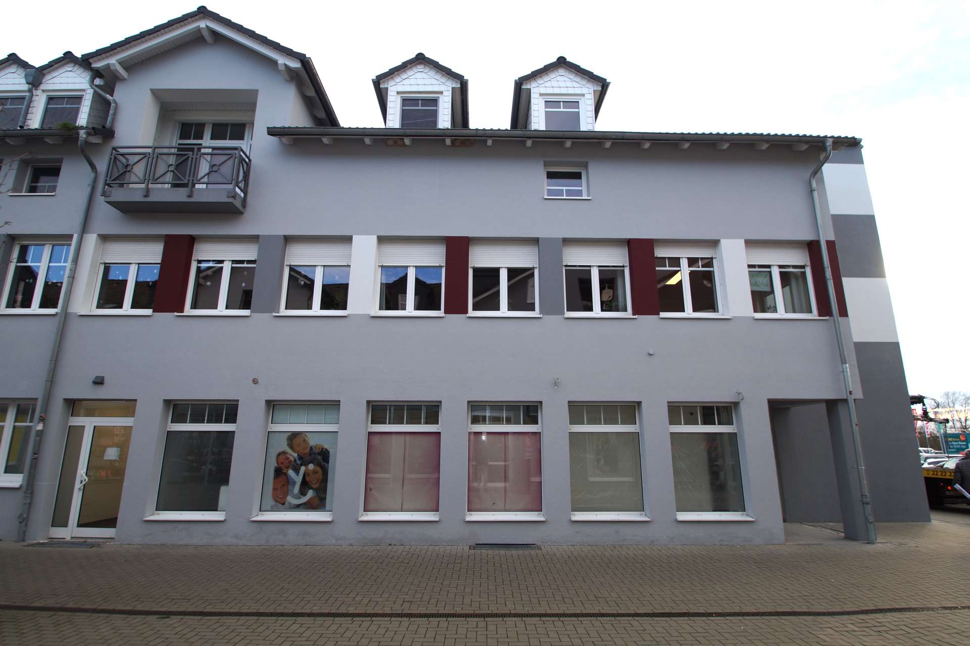 Schaufensterfront, Dessau-Roßlau , Luchplatz 2