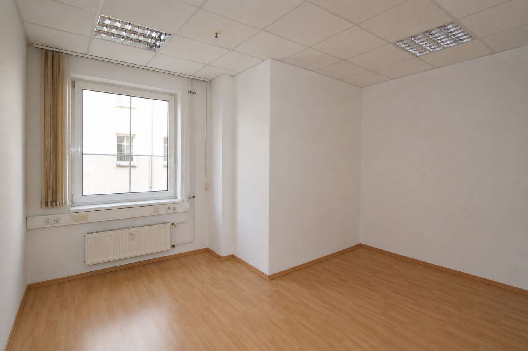 Büro (mit Referenzboden), Leipzig 