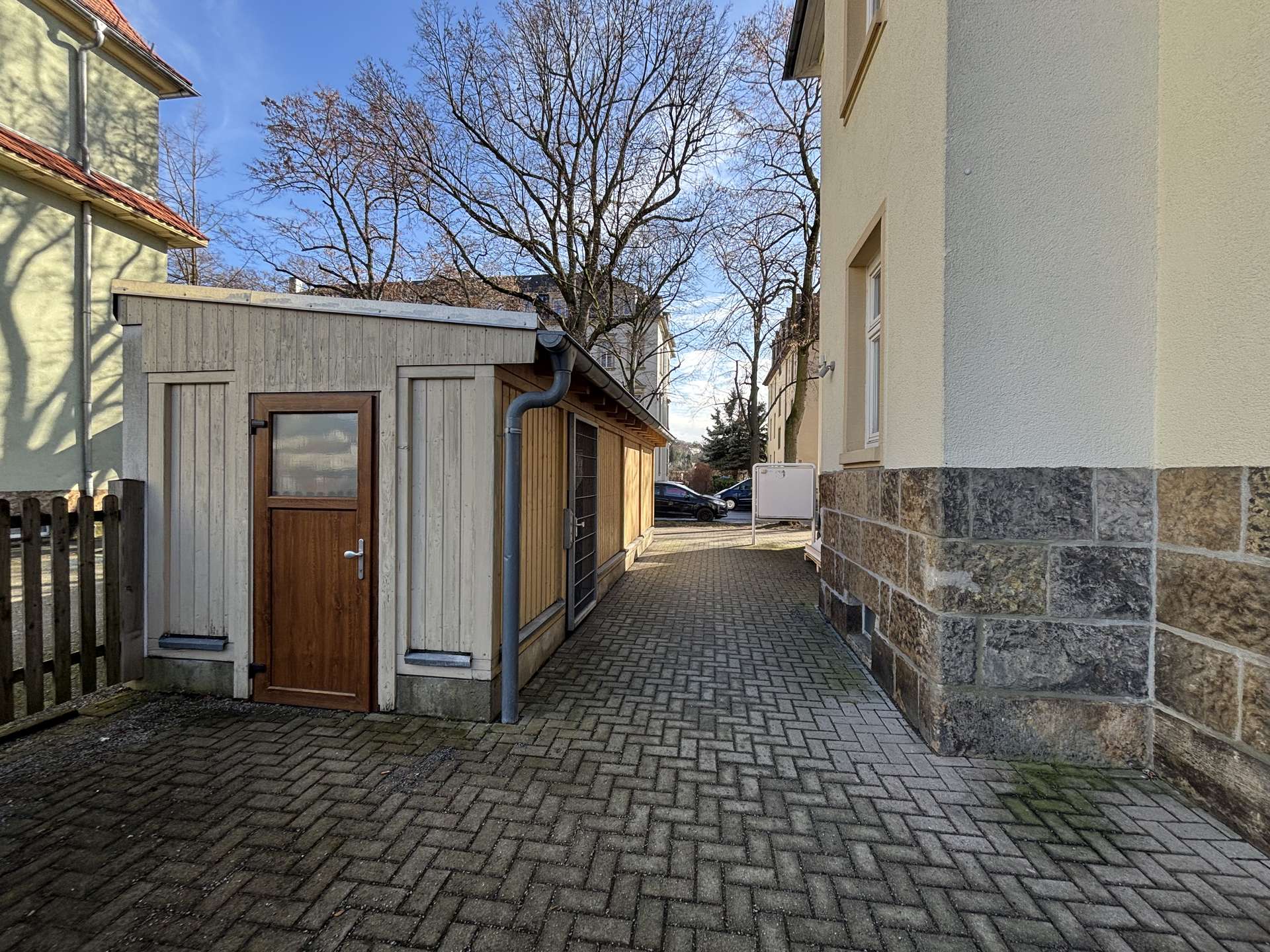Mülltonnenbehausung, Dresden (Pieschen-Nord/Trachenberge)