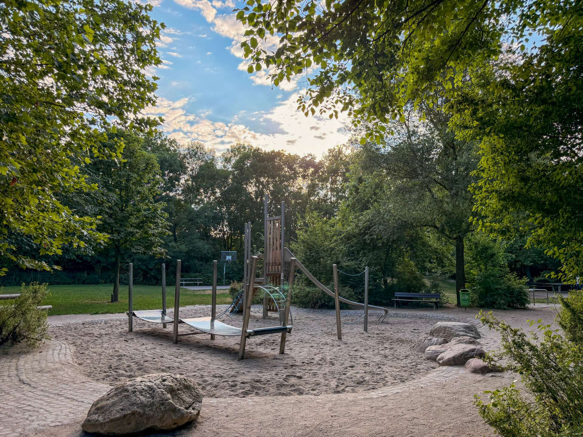 Umgebung: Spielplatz, Leipzig (Schleußig)
